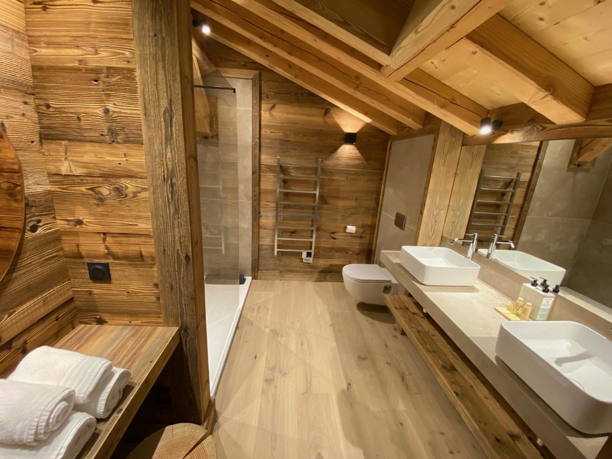 Chalet Aguila - Jacuzzi Et Sauna Panoramique - Construit En 2023 Bolquere Pyrenees 2000 エクステリア 写真